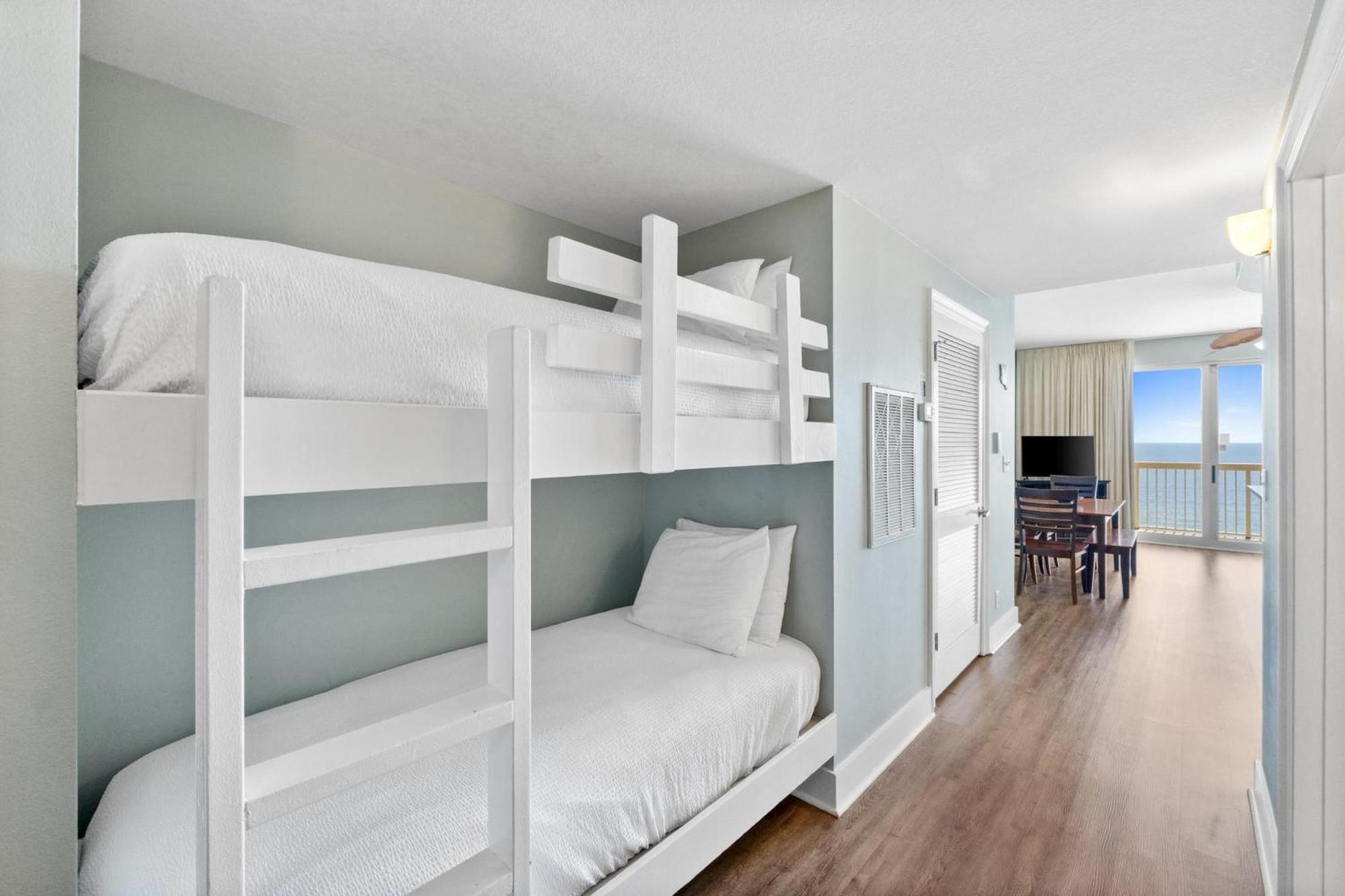 Calypso Beach Resort & Towers By Panhandle Getaways Panama City Beach Rom bilde