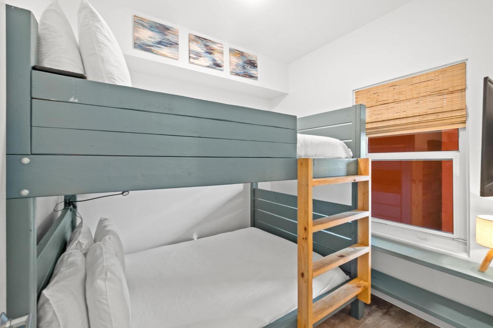 Calypso Beach Resort & Towers By Panhandle Getaways Panama City Beach Rom bilde